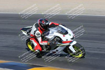 media/Jan-20-2023-Apex Assassins (Fri) [[05880b9d29]]/Trackday 2/Session 4 (Turn 3 Inside)/